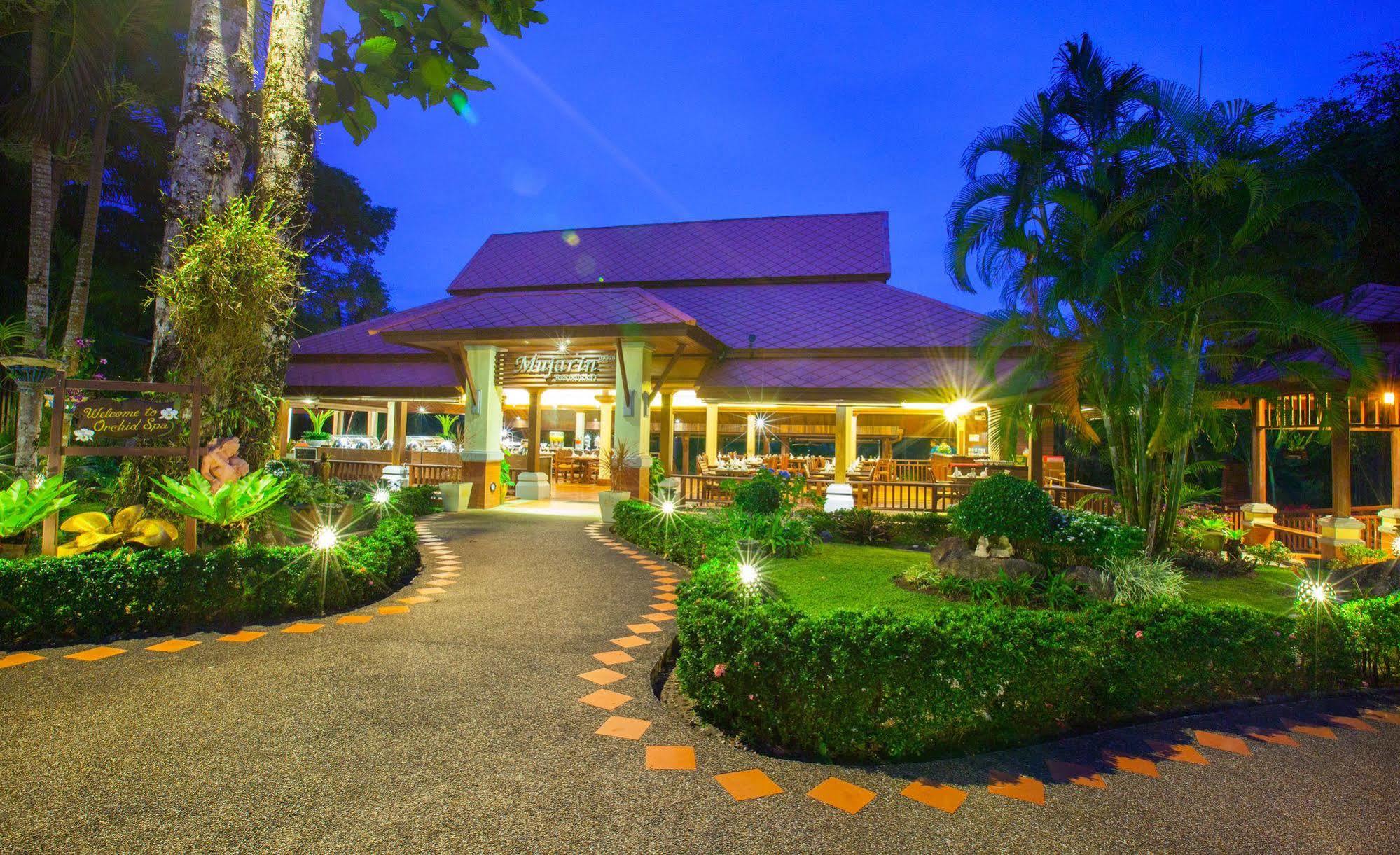 考拉克海湾度假酒店 Takuapa 外观 照片