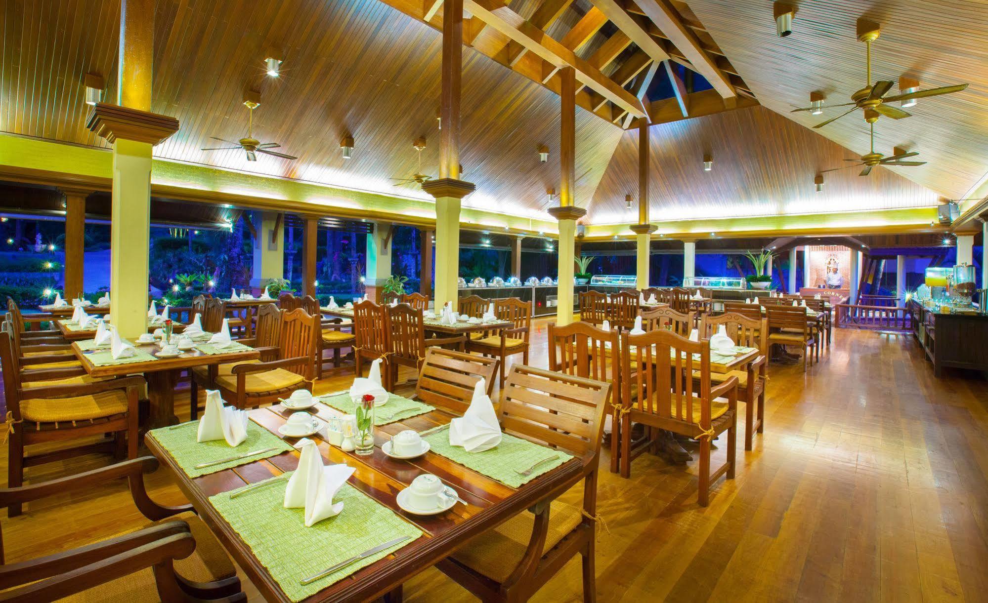 考拉克海湾度假酒店 Takuapa 外观 照片
